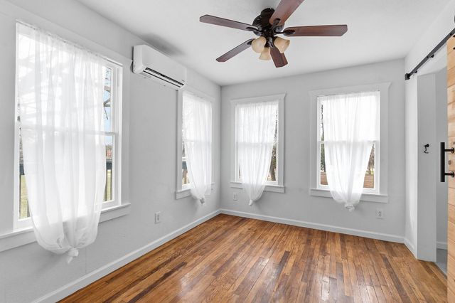 1148 Gunter ST B, Austin, TX 78721