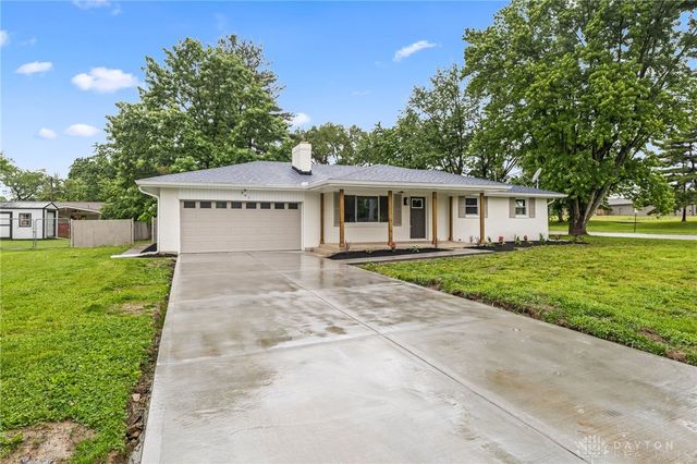 801 S 1st Street, Trenton, OH 45067