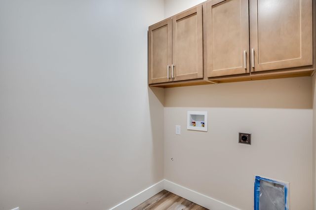 613 S Sweetwater, Maize, KS 67101