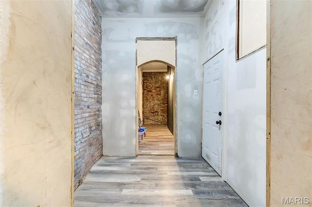 2116 E John Avenue, St Louis, MO 63107