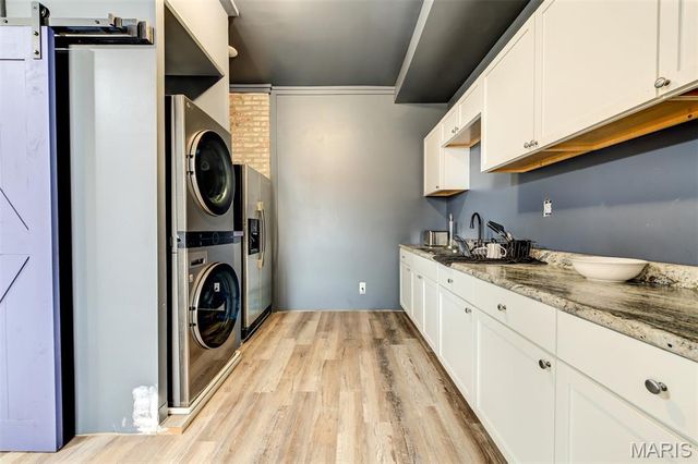 2116 E John Avenue, St Louis, MO 63107