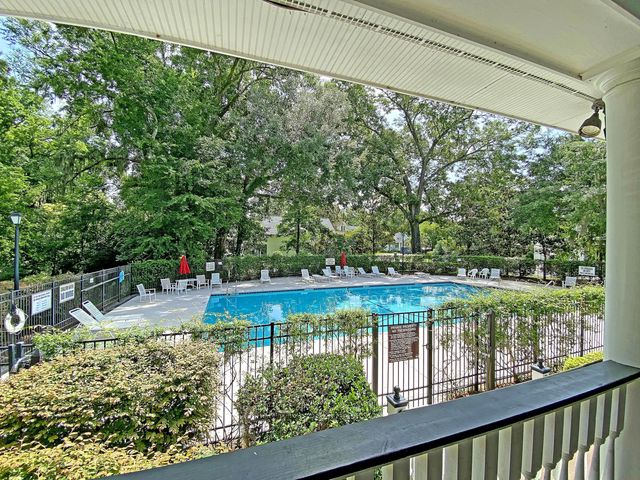 642 Fair Spring Drive, Charleston, SC 29414