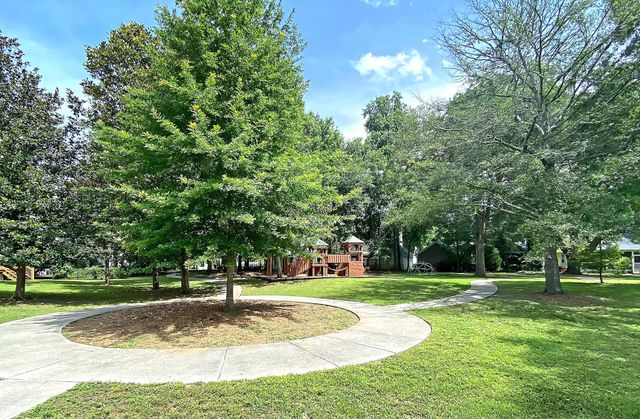 642 Fair Spring Drive, Charleston, SC 29414