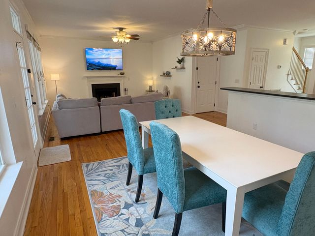 642 Fair Spring Drive, Charleston, SC 29414