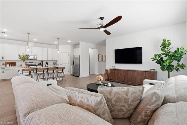 20428 Verawood LOOP, Estero, FL 33928