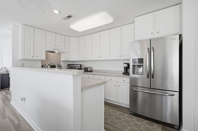 222 Savannah River Drive, Summerville, SC 29485