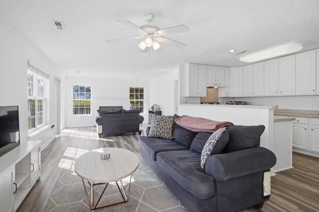 222 Savannah River Drive, Summerville, SC 29485
