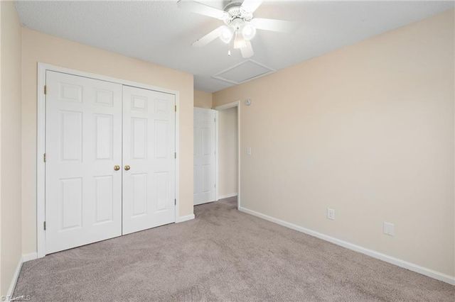 15 Wimbledon Lane, Greensboro, NC 27455