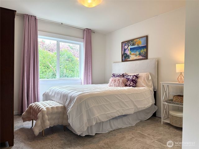 3012 E Valley View Terrace, Tacoma, WA 98404