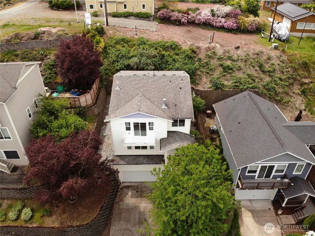 3012 E Valley View Terrace, Tacoma, WA 98404