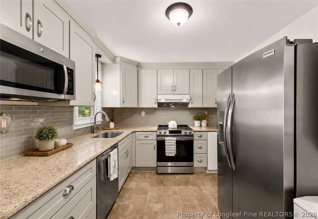 4332 Lakeside Drive, Fayetteville, NC 28311