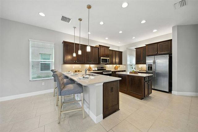 2495 OAKWOOD PRESERVE DRIVE, Wesley Chapel, FL 33543