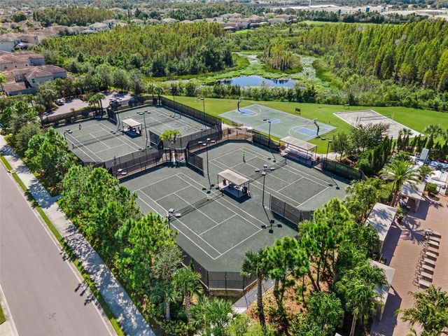 2495 OAKWOOD PRESERVE DRIVE, Wesley Chapel, FL 33543