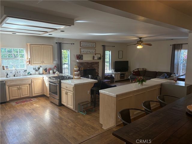 7515 Delaware, Riverside, CA 92504