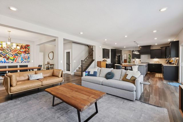 19095 Indora Trail, Lakeville, MN 55044