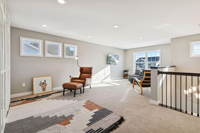 19095 Indora Trail, Lakeville, MN 55044