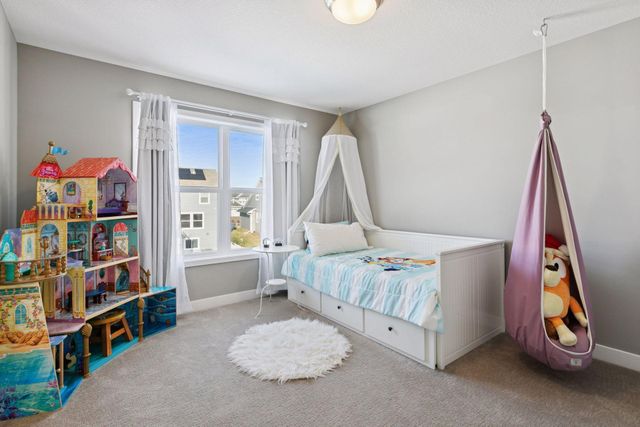 19095 Indora Trail, Lakeville, MN 55044