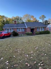 2746 Fairmont Road, Montgomery, AL 36111