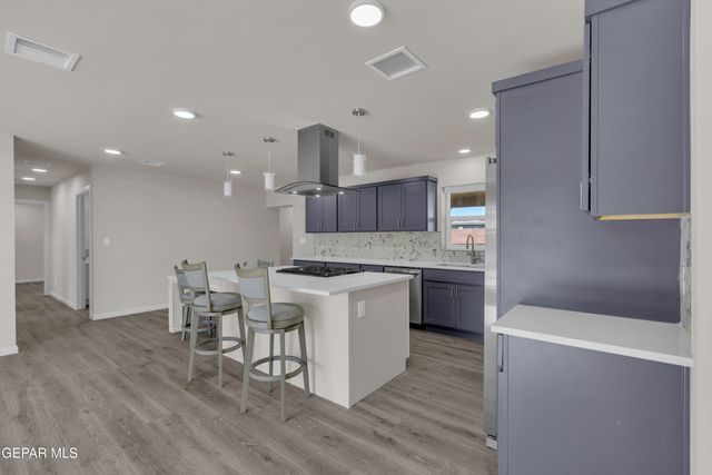 945 RICHARD Drive, El Paso, TX 79907