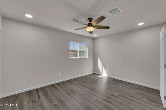 945 RICHARD Drive, El Paso, TX 79907