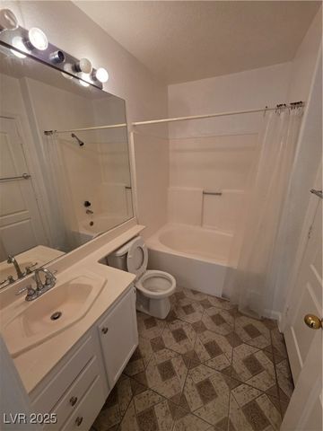 7400 West Flamingo Road 2056, Las Vegas, NV 89147