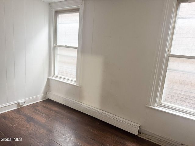 154 Broad Street, Albany, NY 12202