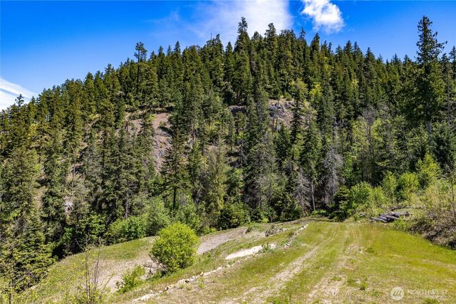 2000 Rocky Mountain Way, Cle Elum, WA 98922