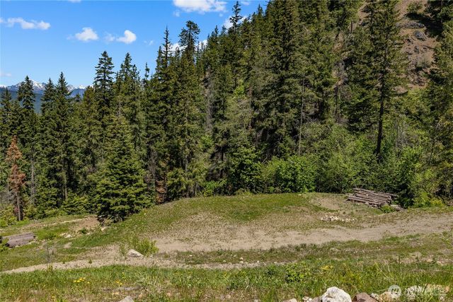 2000 Rocky Mountain Way, Cle Elum, WA 98922
