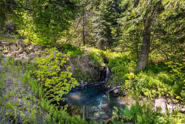 2000 Rocky Mountain Way, Cle Elum, WA 98922