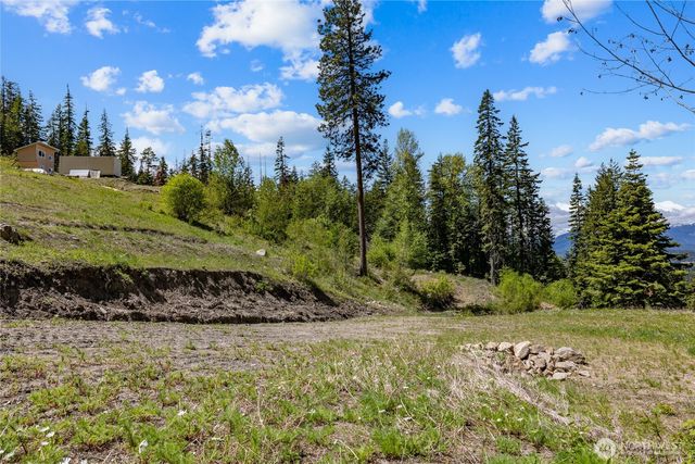 2000 Rocky Mountain Way, Cle Elum, WA 98922