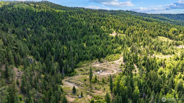 2000 Rocky Mountain Way, Cle Elum, WA 98922