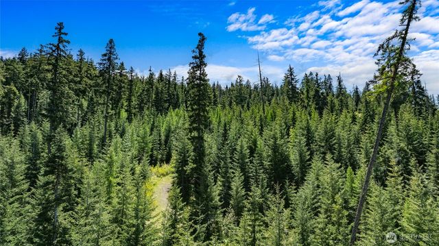 2000 Rocky Mountain Way, Cle Elum, WA 98922