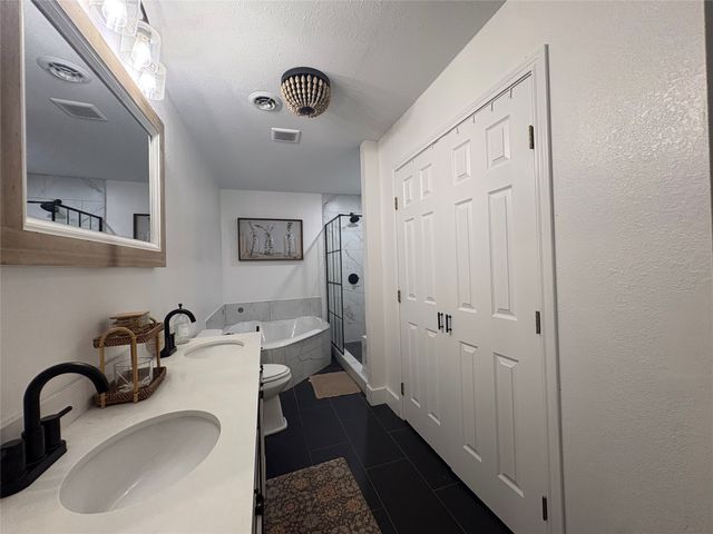 2648 Fm-2152, Mt Pleasant, TX 75455
