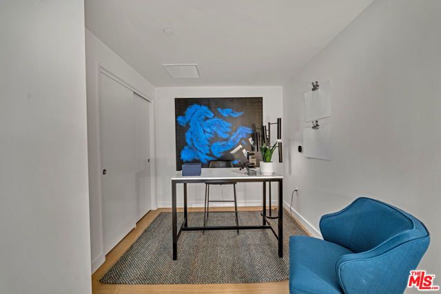 2801 Sunset Place 655, Los Angeles, CA 90005