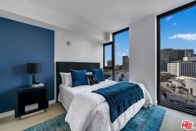 2801 Sunset Place 655, Los Angeles, CA 90005