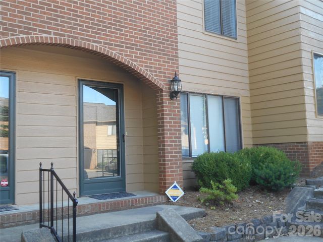 407 E Broad Street C3, Statesville, NC 28677
