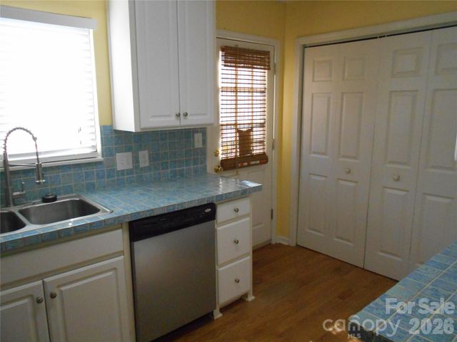 407 E Broad Street C3, Statesville, NC 28677