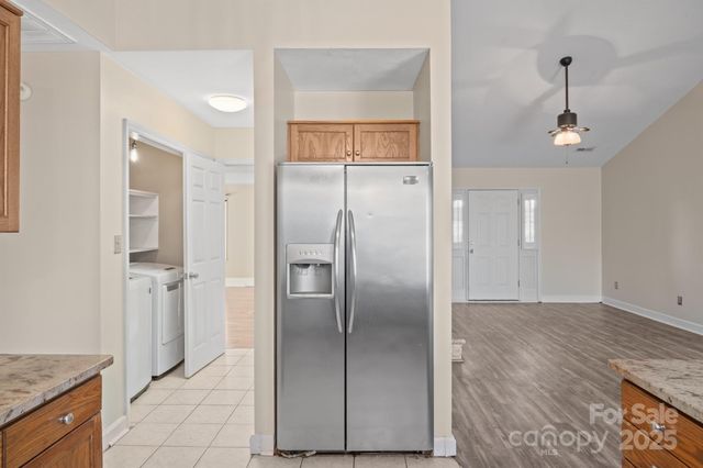 172 Valleybrook Drive, Denver, NC 28037