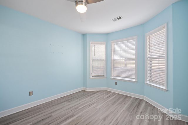 172 Valleybrook Drive, Denver, NC 28037