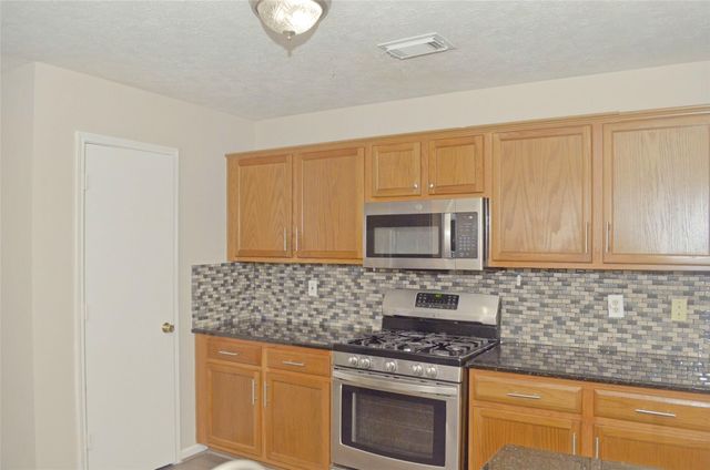 16915 Lighthouse View Drive, Friendswood, TX 77546