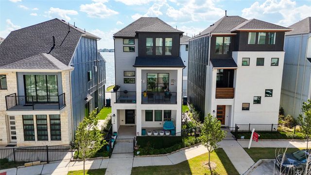 506 Winners Circle, Rowlett, TX 75088