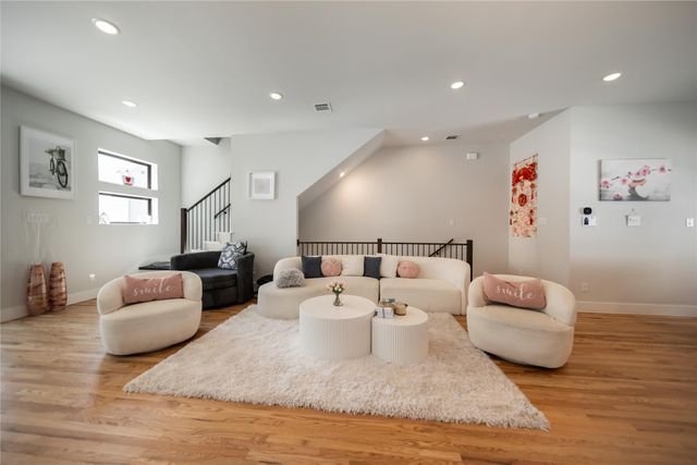 506 Winners Circle, Rowlett, TX 75088
