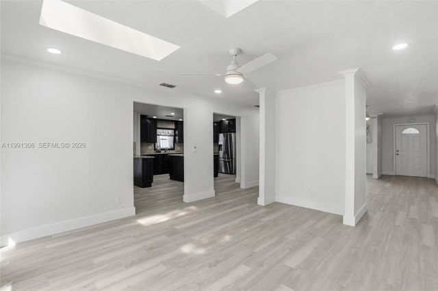 210 E SUGARLAND CIR, Clewiston, FL 33440