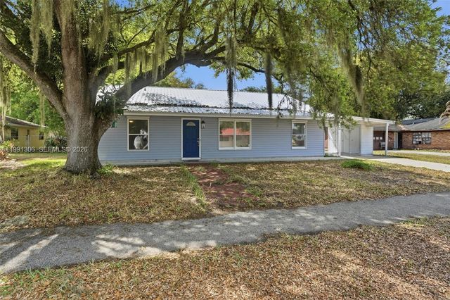 210 E SUGARLAND CIR, Clewiston, FL 33440