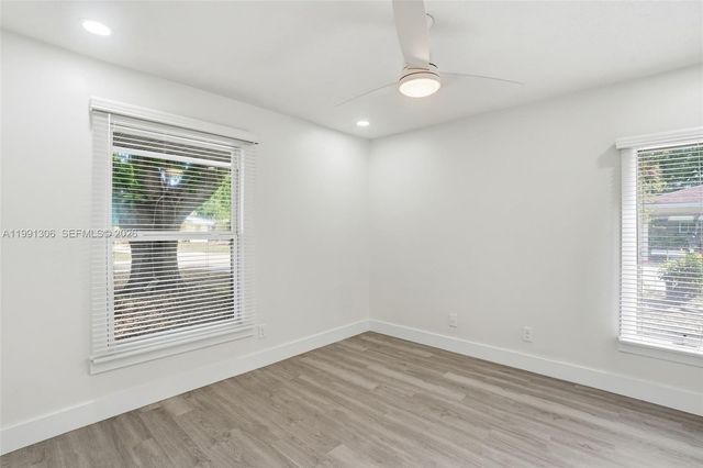 210 E SUGARLAND CIR, Clewiston, FL 33440