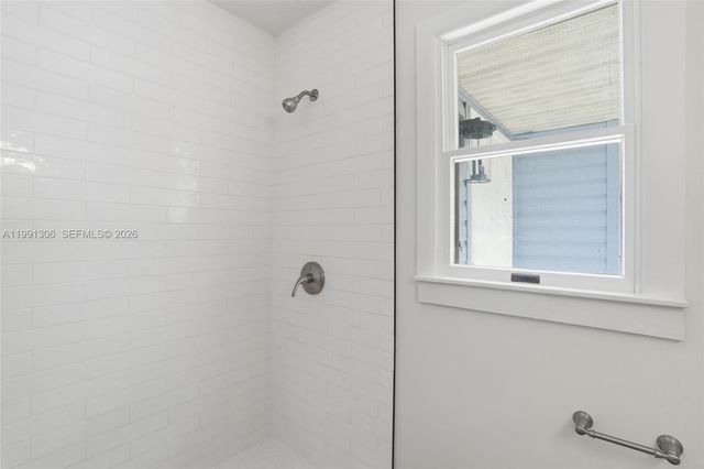 210 E SUGARLAND CIR, Clewiston, FL 33440