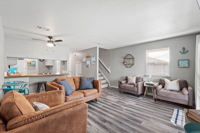 144 SE Scottwood Drive, Fort Walton Beach, FL 32548