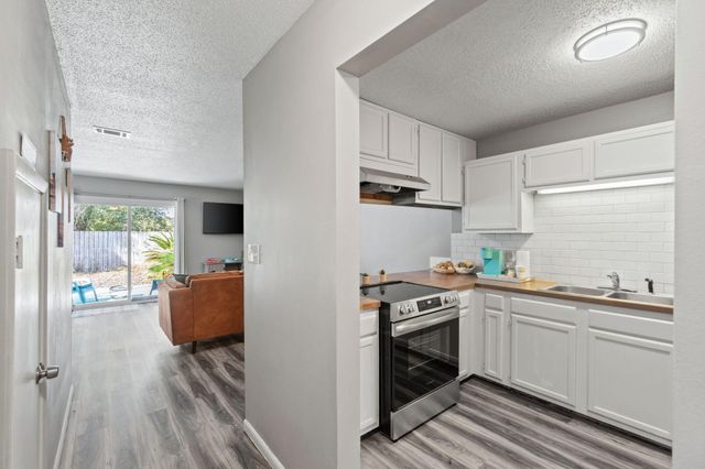 144 SE Scottwood Drive, Fort Walton Beach, FL 32548