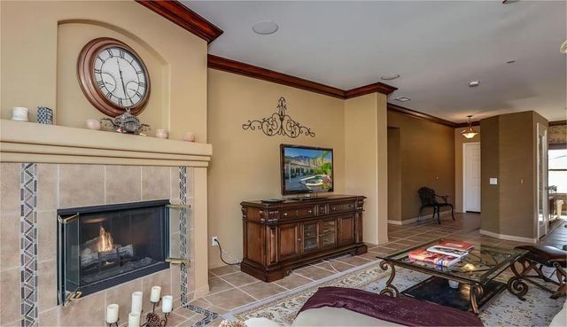 988 Alta, Palm Springs, CA 92262