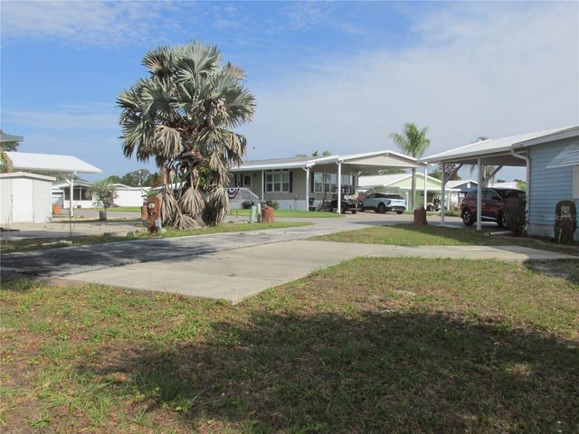 15 RED QUILL CIRCLE, Lake Wales, FL 33898